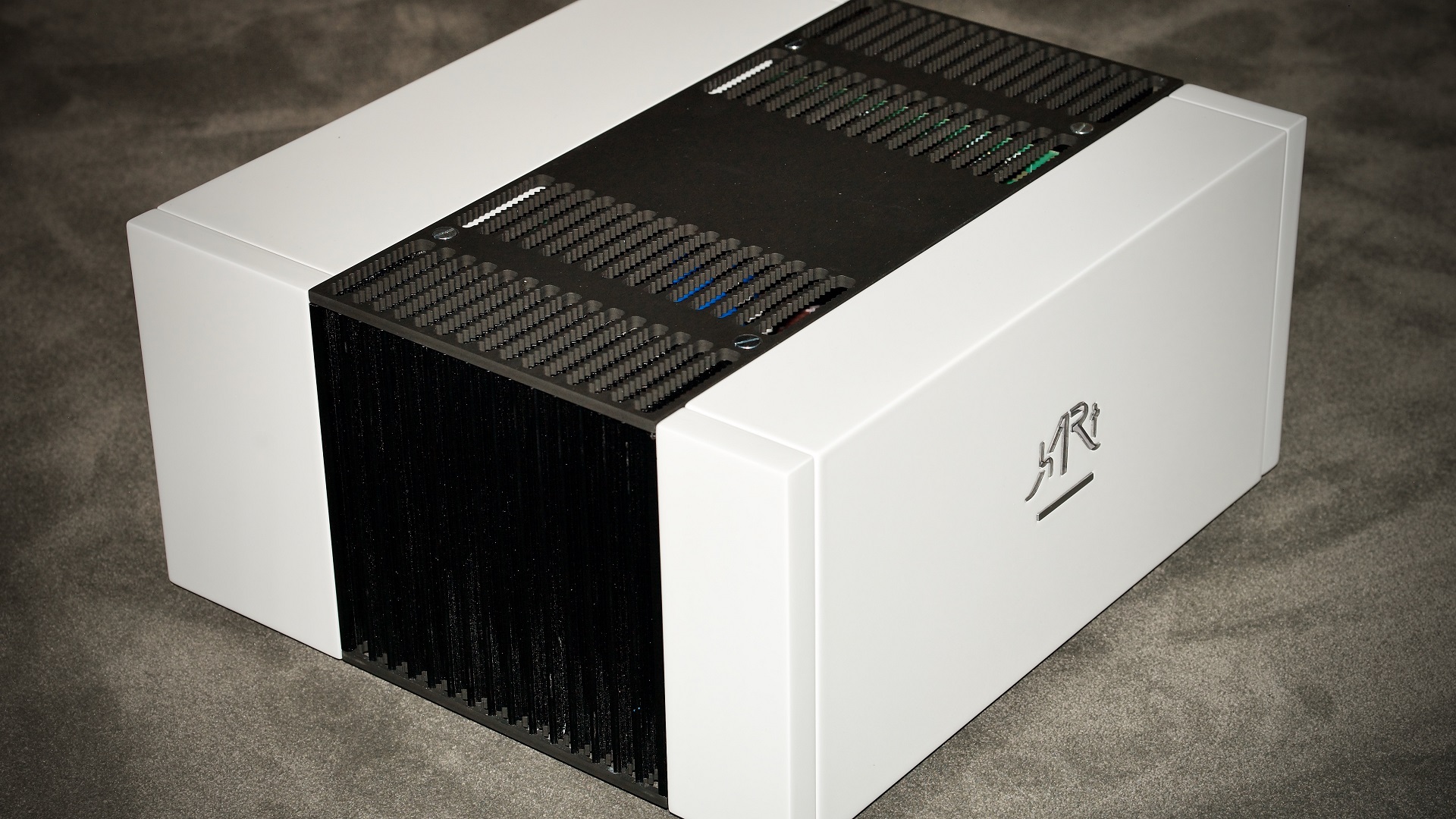 Tune Three Reference Dual Mono Power Amplifier hARtlab